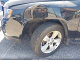Jeep Compass Latitude 1C4NJDEB0GD808808 photo