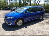 Chrysler Pacifica Touring L 2C4RC1BG5JR330691 снимка