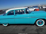 Ford Sedan U5RG184389 снимка
