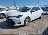 Toyota Corolla Le 5YFBURHE2JP824848 снимка