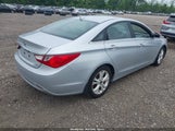 Hyundai Sonata Se/Limited 5NPEC4AC9FH533521 fotografie
