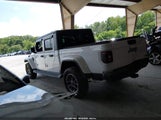 Jeep Gladiator Overland 4X4 1C6HJTFG1LL103492 photo