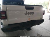 Jeep Gladiator Overland 4X4 1C6HJTFG1LL103492 photo
