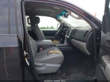 Toyota Tundra Grade 5.7L V8 5TFRY5F18CX118015 photo