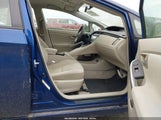 Toyota Prius Two JTDKN3DU7B5345038 fotografie