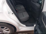 Toyota Camry Le 4T1DAACKXTU701106 снимка