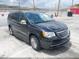 Chrysler Town & Country Touring-L 2C4RC1CG8GR233282 fotografie