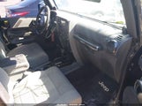 Jeep Wrangler Unlimited Sahara 1J8GA59197L163364 fotografie