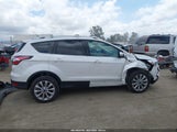Ford Escape Titanium 1FMCU9J9XHUC26386 снимка