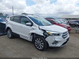 Ford Escape Titanium 1FMCU9J9XHUC26386 снимка