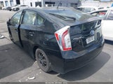 Toyota Prius Two JTDKN3DUXF0474653 снимка