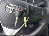 Toyota Corolla Le 5YFBURHE2GP500761 photo