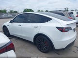 Tesla Model Y Performance Dual Motor All-Wheel Drive 7SAYGDEF5NF461905 fotografie