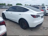 Tesla Model Y Performance Dual Motor All-Wheel Drive 7SAYGDEF5NF461905 photo