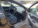 Volvo Xc60 T6 R-Design YV4902DZ4E2522151 снимка