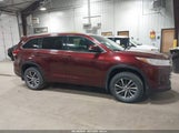 Toyota Highlander Xle 5TDJZRFH5HS398939 снимка