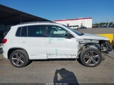 Volkswagen Tiguan 2.0T Sport WVGUV7AX8HW509927 photo