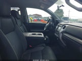 Toyota Tundra Sr5 5.7L V8 5TFUW5F1XGX516400 снимка