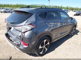 Hyundai Tucson Limited KM8J3CA2XHU290065 fotografie