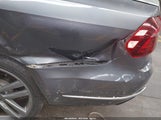 Volkswagen Passat 1.8T R-Line 1VWDT7A33HC042390 fotografie