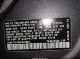 Volkswagen Passat 1.8T R-Line 1VWDT7A33HC042390 fotografie