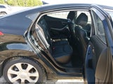 Hyundai Elantra Limited (Ulsan Plant) KMHDH4AE7BU088645 photo