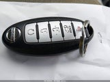 Nissan Rogue Sv KNMAT2MTXJP586727 photo