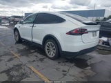 Tesla Model X Long Range Dual Motor All-Wheel Drive/Long Range Plus Dual Motor All-Wheel Drive 5YJXCBE2XLF233367 fotografie