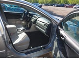 Toyota Camry Le 4T4BF1FK8DR278151 fotografie