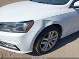 Volkswagen Passat 1.8T Sel/1.8T Sel Premium 1VWCS7A37GC050098 photo