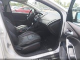 Ford Focus Titanium 1FADP3N25GL322494 fotografie
