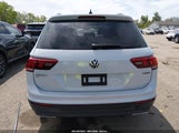 Volkswagen Tiguan 2.0T Se/2.0T Sel/2.0T Sel R-Line/2.0T Sel R-Line Black 3VV2B7AX5KM068870 fotografie