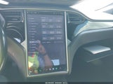 Tesla Model S 100D/75D/P100D 5YJSA1E21JF293643 fotografie