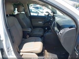 Jeep Compass Latitude 1C4NJCEA7ED618423 снимка