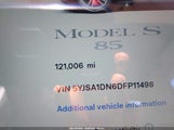Tesla Model S 5YJSA1DN6DFP11498 fotografie