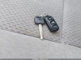 Toyota Camry Le 4T1BE32KX3U708047 снимка