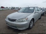 Toyota Camry Le 4T1BE30K65U417180 photo