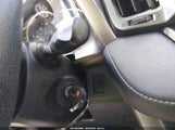 Toyota Rav4 Xle JTMRFREV2DD004774 fotografie