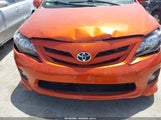 Toyota Corolla S Special Edition 2T1BU4EE8DC077820 fotografie