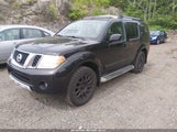Nissan Pathfinder Le 5N1AR1NB0BC603540 снимка