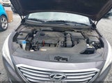 Hyundai Sonata Se 5NPE24AF8GH352525 photo
