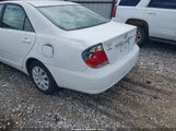 Toyota Camry Le 4T1BE32K05U627240 photo