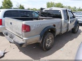 Chevrolet S-10 Ls 1GCCT19W328191032 photo