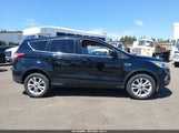 Ford Escape Se 1FMCU9GD4HUE50331 fotografie