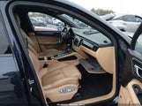 Porsche Macan WP1AA2A57JLB09027 fotografie