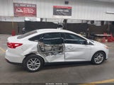 Ford Focus Se 1FADP3F23HL333350 снимка