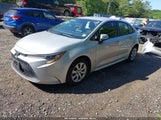 Toyota Corolla Le 5YFEPMAE3NP299547 photo
