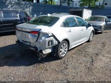 Toyota Corolla Le 5YFEPMAE3NP299547 photo