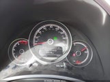 Volkswagen Beetle 2.0T Coast/2.0T S/2.0T Se 3VW5DAAT9JM517138 снимка