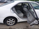 Toyota Camry Le JTNBE46K073101585 снимка